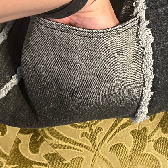 Steven Madden. New with tags - Picture 7 of 9